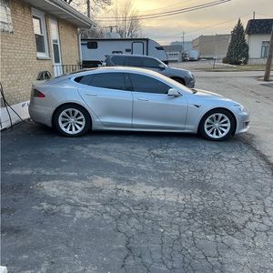 Meet your Posher, Jary